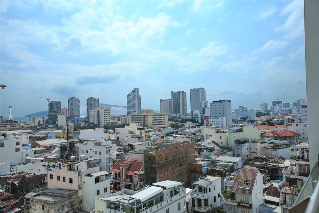 Den Long Do Hotel Nha Trang Exteriör bild