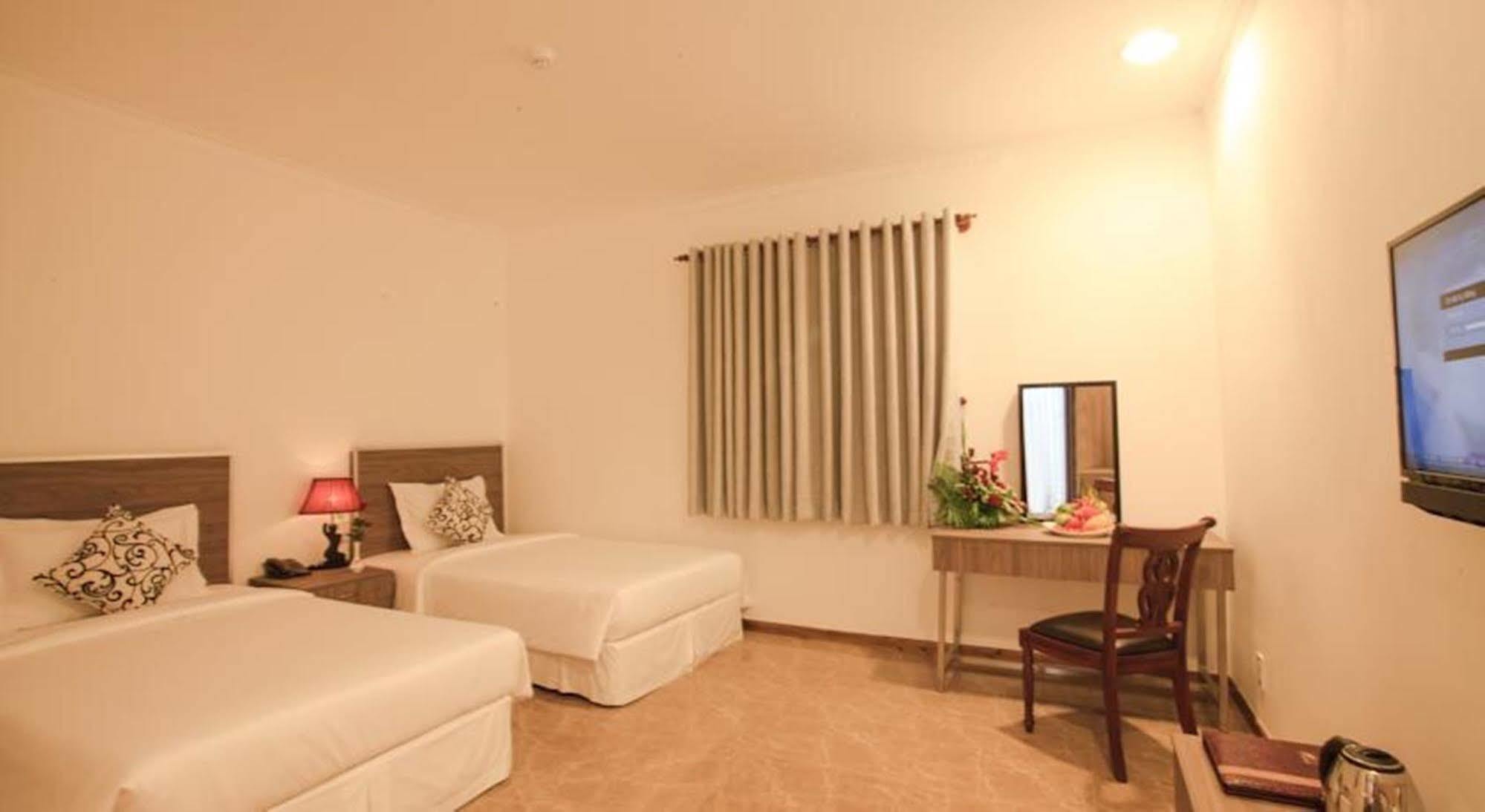 Den Long Do Hotel Nha Trang Exteriör bild