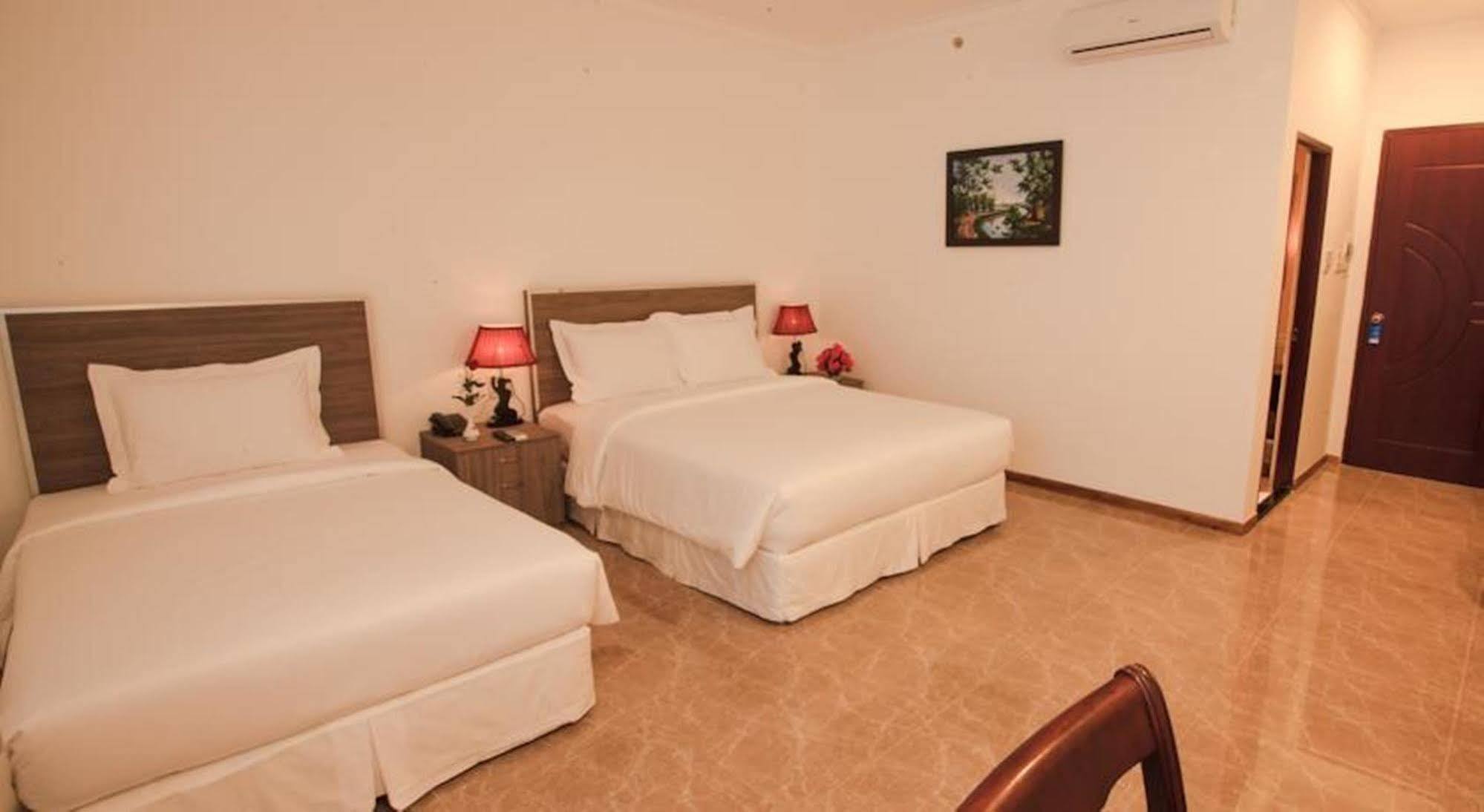 Den Long Do Hotel Nha Trang Exteriör bild