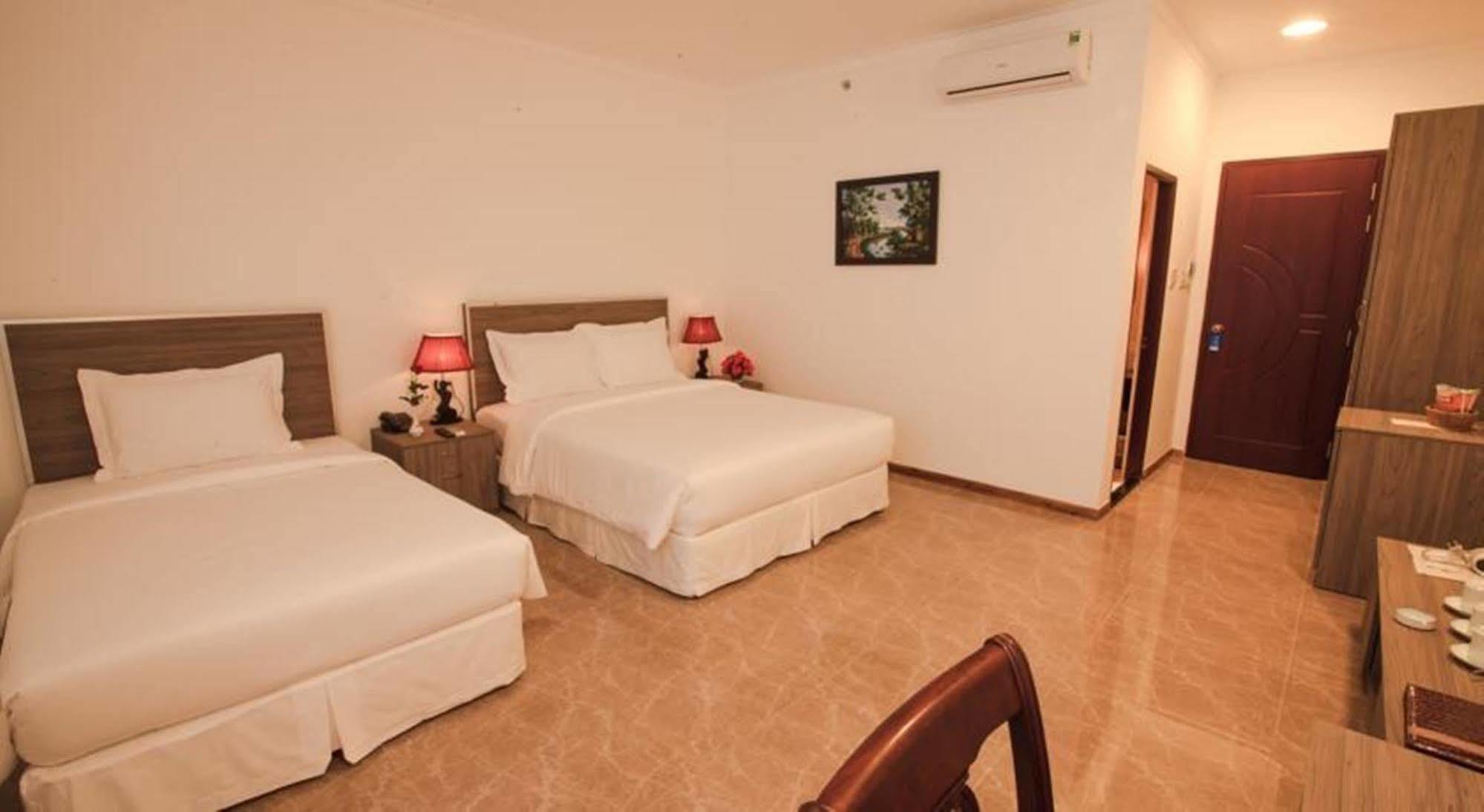 Den Long Do Hotel Nha Trang Exteriör bild